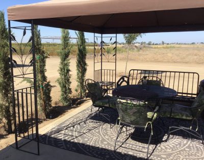 STUDIO – 4 Hrs from San Francisco & Los Angeles – 3 hrs to the Sequoia\’s & 2 Hrs to Coast